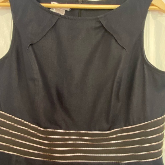 Stretch Denim dress - Picture 2 of 4